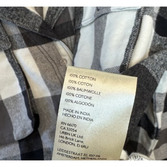 Free People M We The Free Izzie Cargo Shirt Shacket Flannel Plaid Black/Cream - Picture 6 of 11